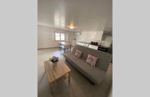 Rieux-de-Pelleport Apartment | Koh Samet Siam Manahakhon Appart & Spa
