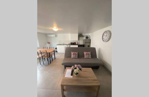 Rieux-de-Pelleport Apartment | Koh Samet Siam Manahakhon Appart & Spa