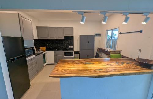 Thong Krut House | Koh Tan Cuisine High View