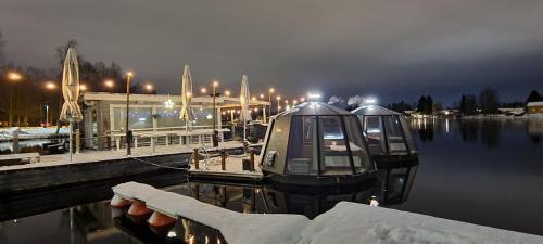 Oulu Boat Rental | Koivuranta Igloos