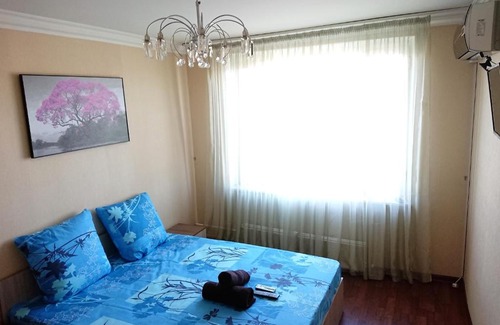 Basmanny Apartment | Komnata na Kurskoy