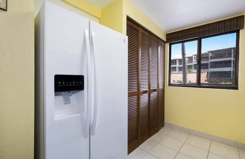 Historic Kailua Village Condo | Kona Coast Resort at Keauhou Gardens 8204