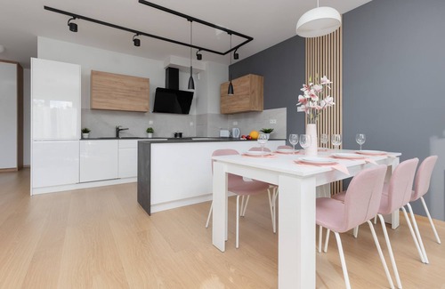 Targowek Apartment | Kondratowicza 59 | Family apartment | Parking