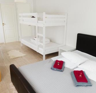 Kuressaare House | Konrad Family Guesthouse
