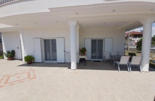 Ammoudia Apartment | Konstantinos Apartments