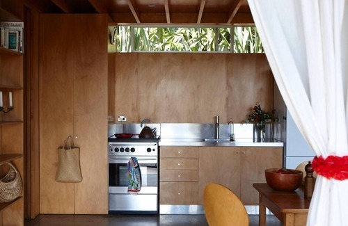Tryphena Cottage | Koru Bach Medlands Beach Great Barrier Island