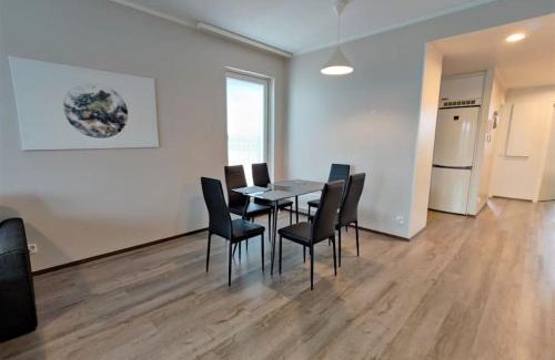 Leppavaara Apartment | Kotimaailma - Tyylikäs 3MH asunto Espoossa