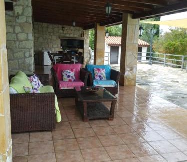 Pano Akourdalia Villa | Koutsini Villa