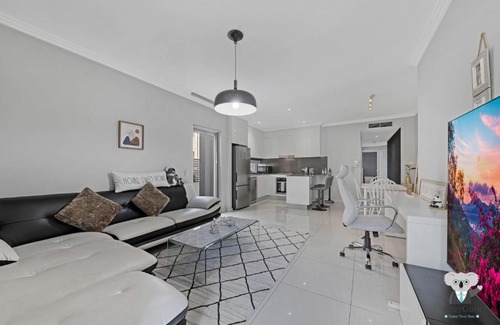 Ryde Apartment | KozyGuru Ryde Cosy 2Bed Apt Free Parking NRY241