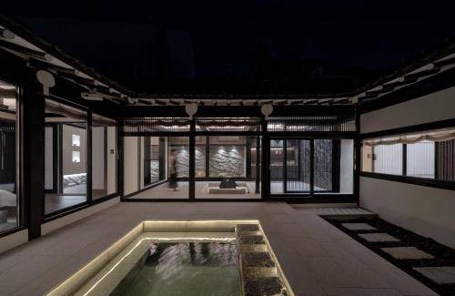 Seongnae-dong House | 99 m² House ∙ 2 bedrooms ∙ 6 guests