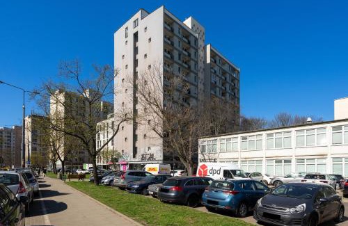 Muranow Apartment | Krasiński Garden Urban Zen Apartment
