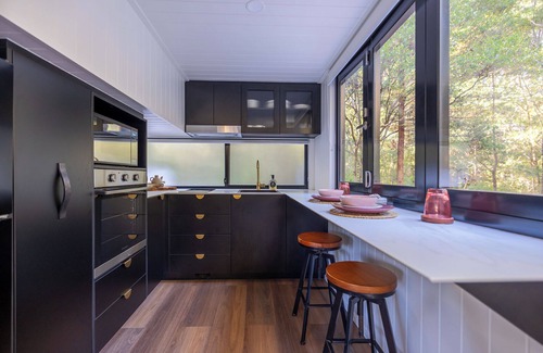Coolabine Cottage | Krishna Farm Retreat