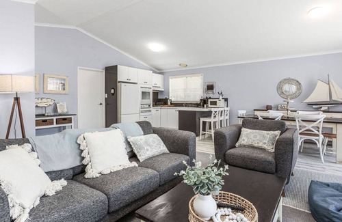 Apollo Bay House | Kristensen - Apollo Bay