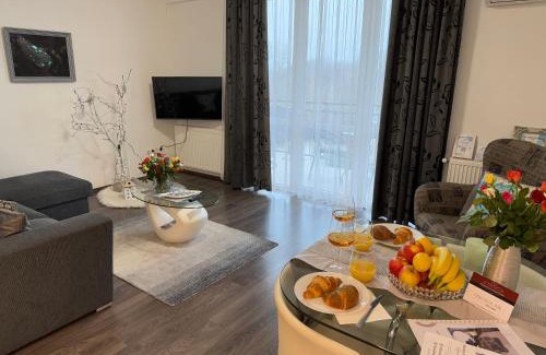 Dunakeszi Apartment | Krisztina Apartman Duna Garden