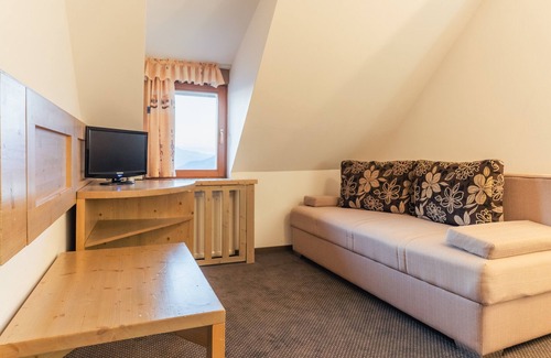 Ambroz pod Krvavcem House | Krvavec Family Room 3