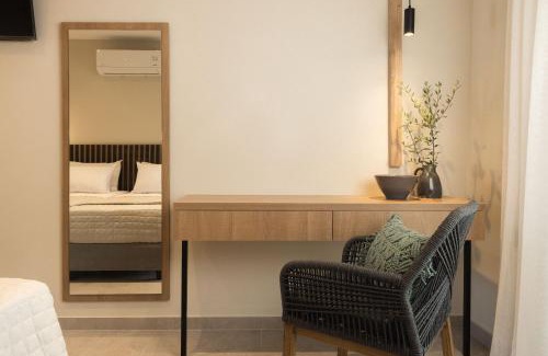 Psarou Apartment | Krystalias luxury studio