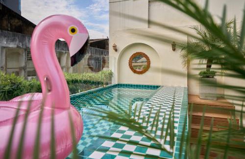 Chinatown Apartment | KT PARADOX Saigon Centre-Streetview-Near Nguyen Hue-100m2 Rooftop Pool