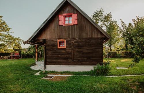 Karlovac House | Kuća za odmor Lang