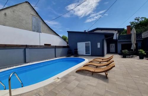 Dakovo House | Kuća za odmor Maja