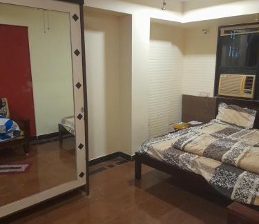 Versova House | Kuber crown