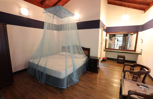 Nainamadama Resort | Kumudu Valley Resort