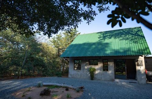 Kasane House | Kumusha Cottages