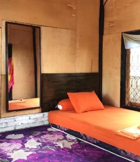 Tanjung House | kunci rumah