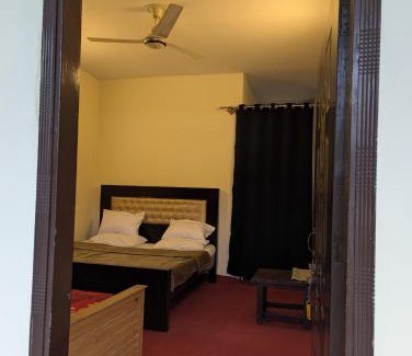 Balakot Hotel | Kunhar Sarai Hotel Balakot - 1 MASTER & 1 TWIN BED ROOM
