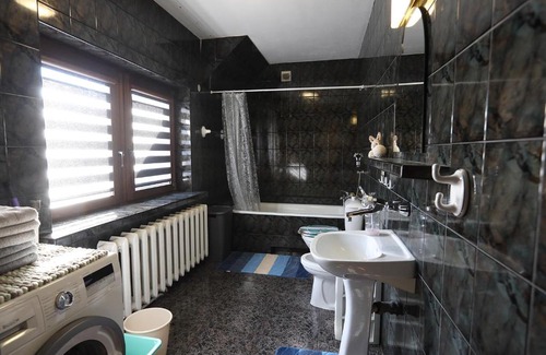 Ostroleka House | KURP - Pokoje Gościnne, Noclegi