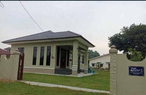 Bachok House | Kuzarisma homestay