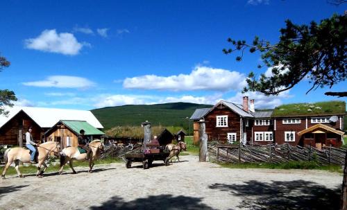 Folldal House | Kvebergsøya Gard