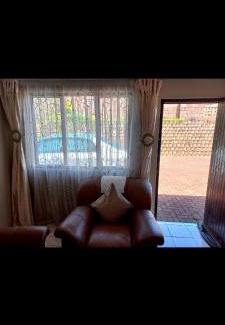 Umlazi House | Kwa Sbani bnb