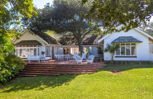 Selection Beach House | Kwa Thibi Cottage Sleeps 14-with inverter
