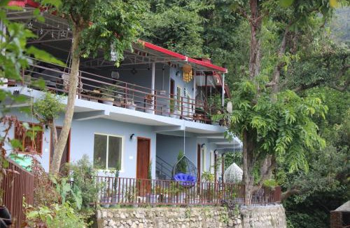 Sirala House | Kyarki Ganga Homestay & Cafe