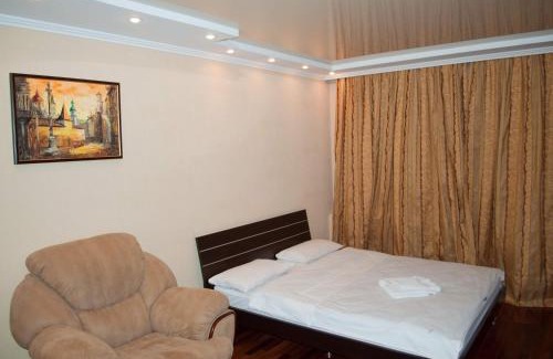 Podil Apartment | KyivStay Pochaynynska Apartment
