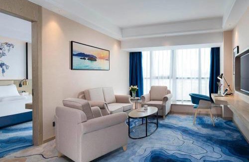 Longhua District Hotel | Kyriad Marvelous Hotel Shenzhen Longhua District Qinghu Subway Station
