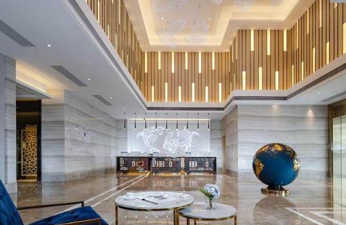 Dianbai District Hotel | Kyriad Marvelous Hotel Maoming Dianbai Wanda Plaza