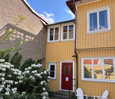 Sorhaga-Centrum Apartment | Lägenheten på innergården 2