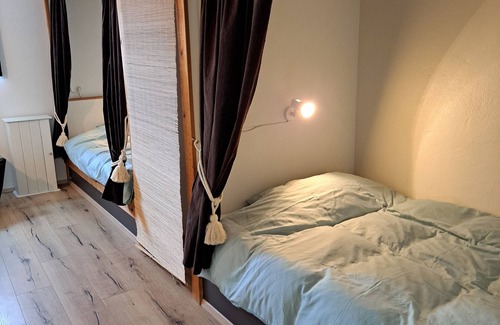 Hofsos House | Lónkot