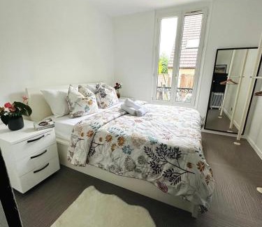 Les Lilas Apartment | L'écrin d'Orphée
