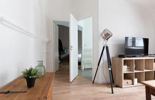 Quartier Vieux Marche-Cathedrale Apartment | L'écrin de Fontenelle