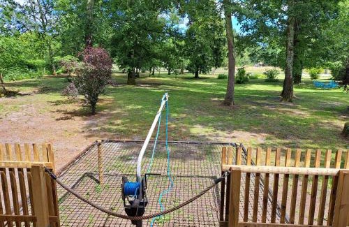 Lesparre-Medoc Bed & Breakfast | L A P tite Médocaine