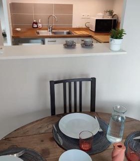 Poussots Apartment | L'AlcÔve