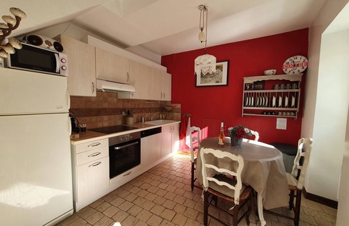 Sablet House | L'angélus, charming gîte in the heart of the old village of Sablet
