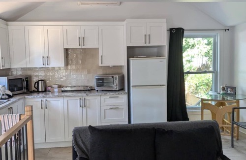 Vieux-Saint-Jean Apartment | L'Annexe (32+ nights)
