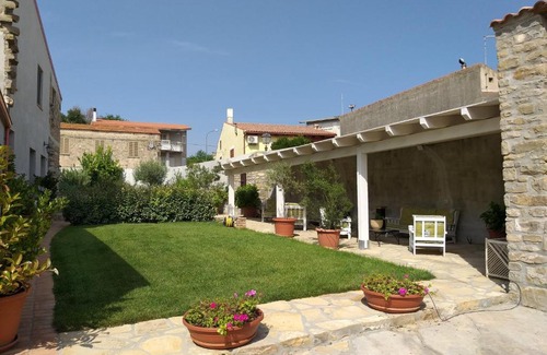 Mandas House | L'Antica Dimora - Suites & Apartments