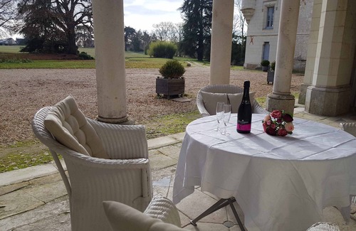 Neuille Apartment | L'APPARTEMENT au CHATEAU, 4 *, in Salvert, 6 pers, near Saumur, in the Anjou region