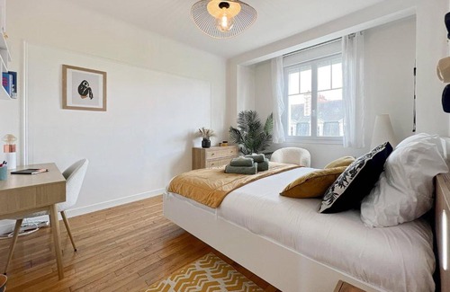 Saint-Helier Apartment | L'artiste - Centre ville - Gare - Spacieux