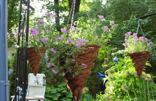 Montcalm Bed & Breakfast | L'Arvidienne Couette et Café