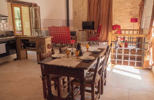 Le Bugue Apartment | "L'Atelier de Francine"